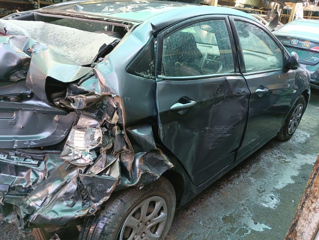  Hyundai ACCENT 2012    EN DESARME